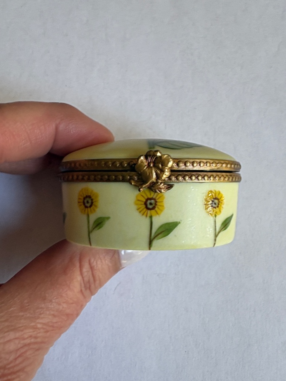 Limoges Oval Porcelain Trinket Box with Sunflowers - Picture 2 of 5